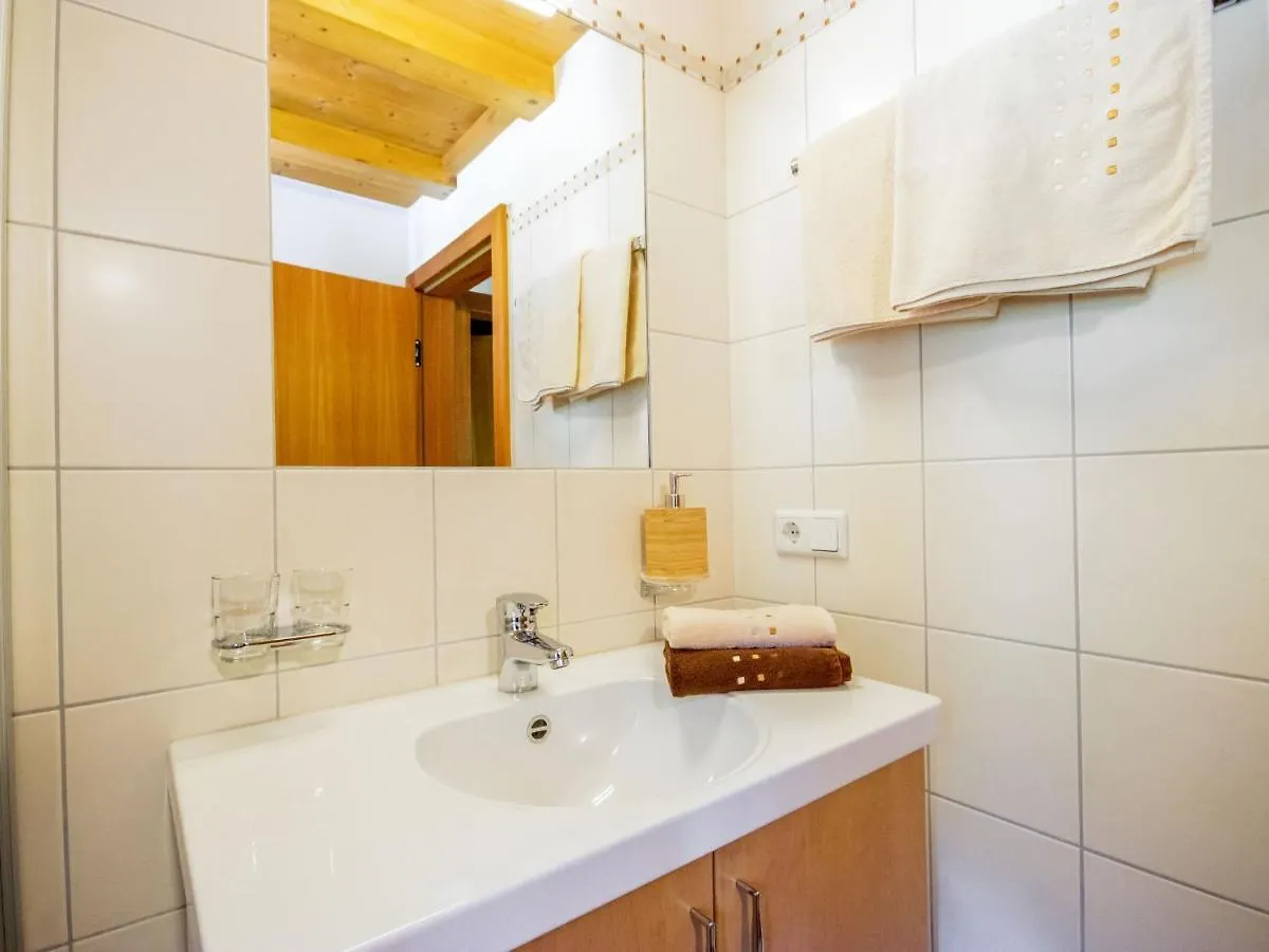 Apartment Beim Holzschnitzer-2 By Interhome 솔덴