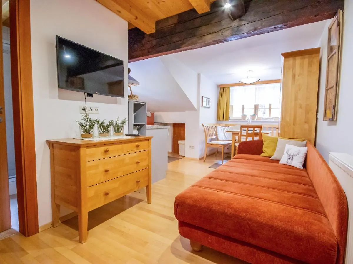 Apartment Beim Holzschnitzer-2 Sölden